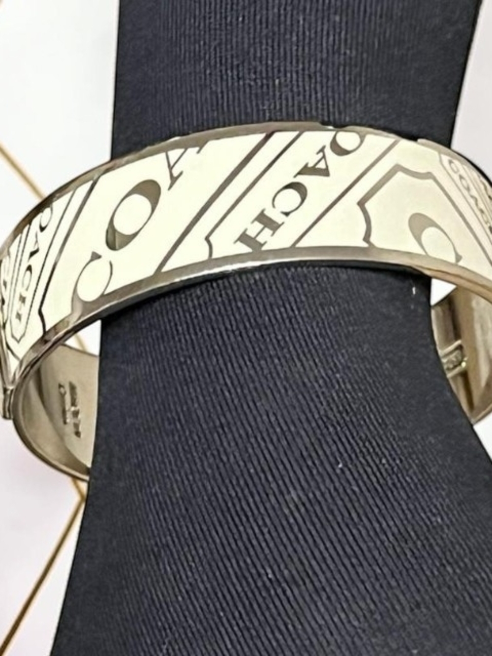 Vintage Coach Enamel Hinged Cuff Bracelet Cream Silver Logo Y2k Gift Box